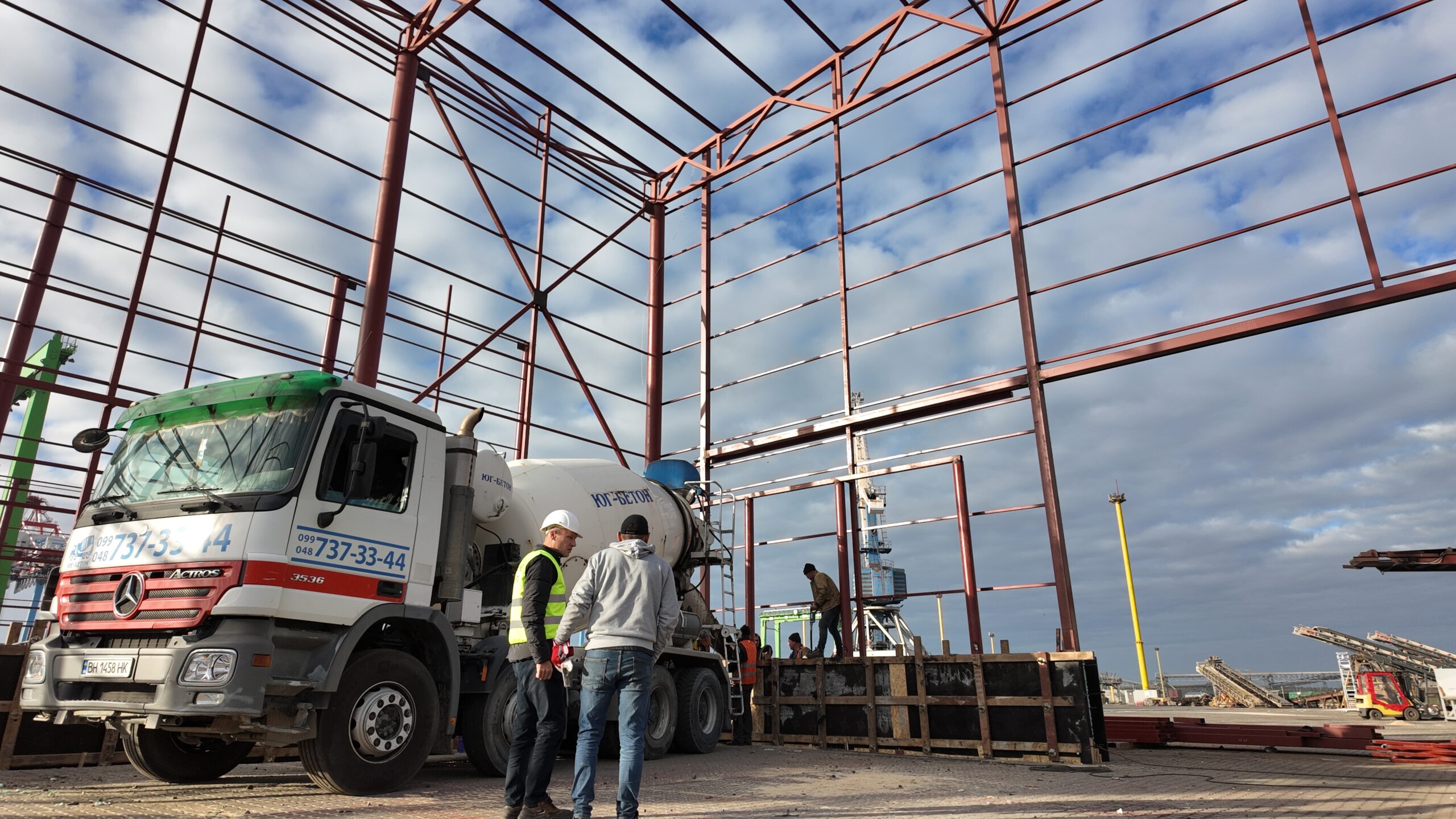 Металоконструкції портової інфраструктури